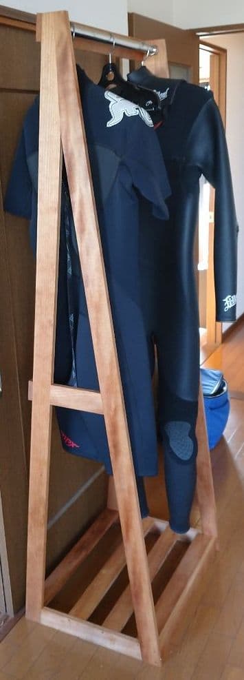 ワンオフ ハンガーラック①