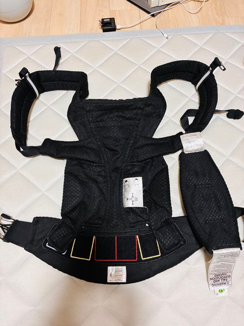 ✨️極美品✨️エルゴベビー　オムニブリーズ　オニキスブラック　別売ポーチ付　送料無料