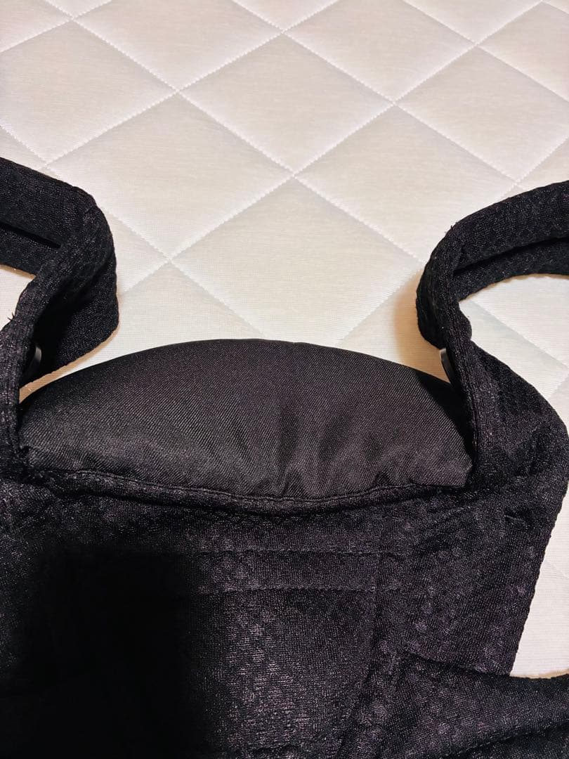 ✨️極美品✨️エルゴベビー　オムニブリーズ　オニキスブラック　別売ポーチ付　送料無料