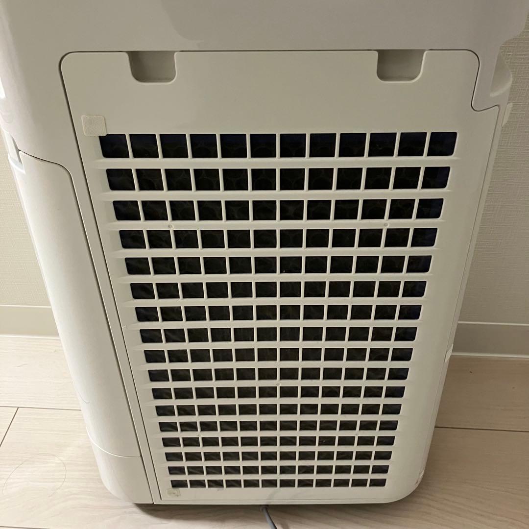 本体 空気清浄機 加湿器 SHARP KC-J50-Wプラズマクラスター7000