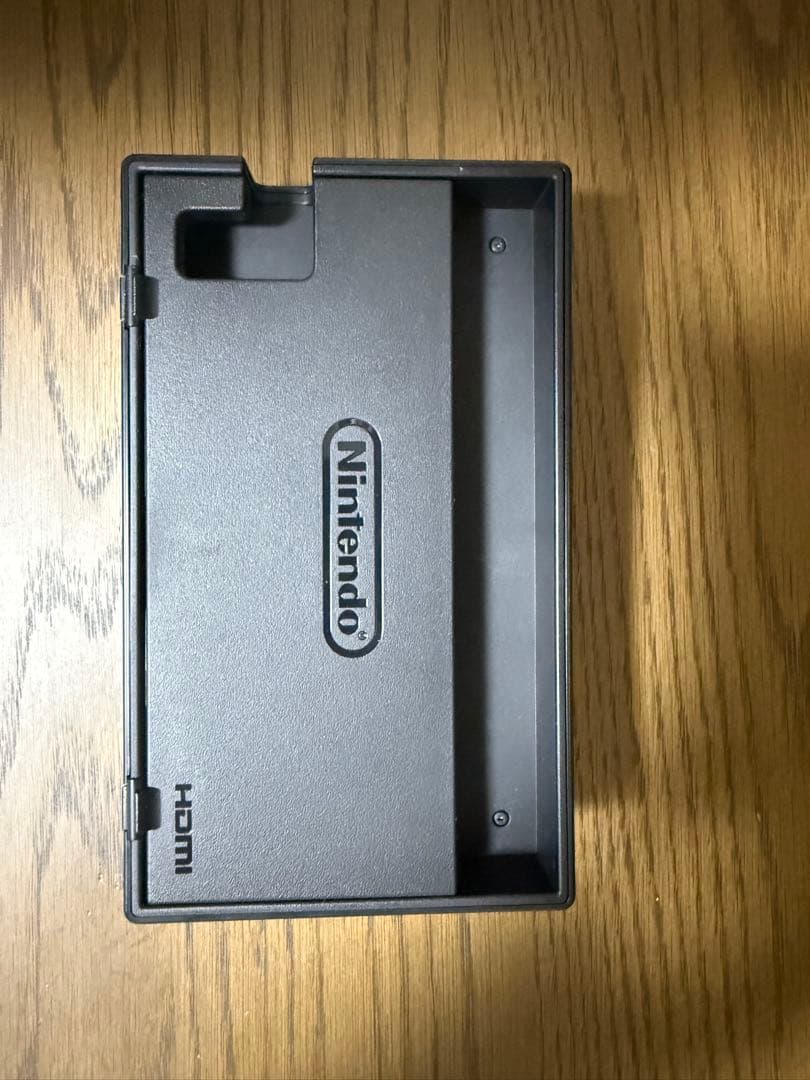 ニンテンドースイッチ　switch 、ホリパッド