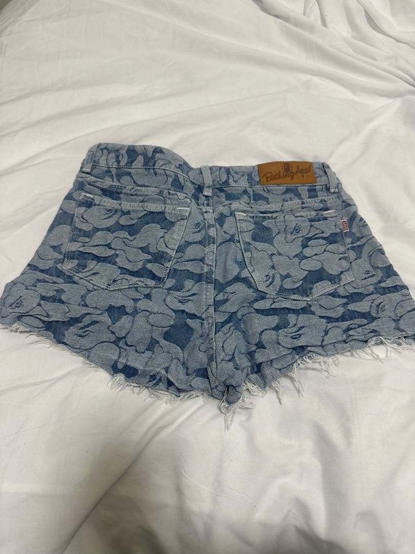 A BATHING APE デニムショートパンツ