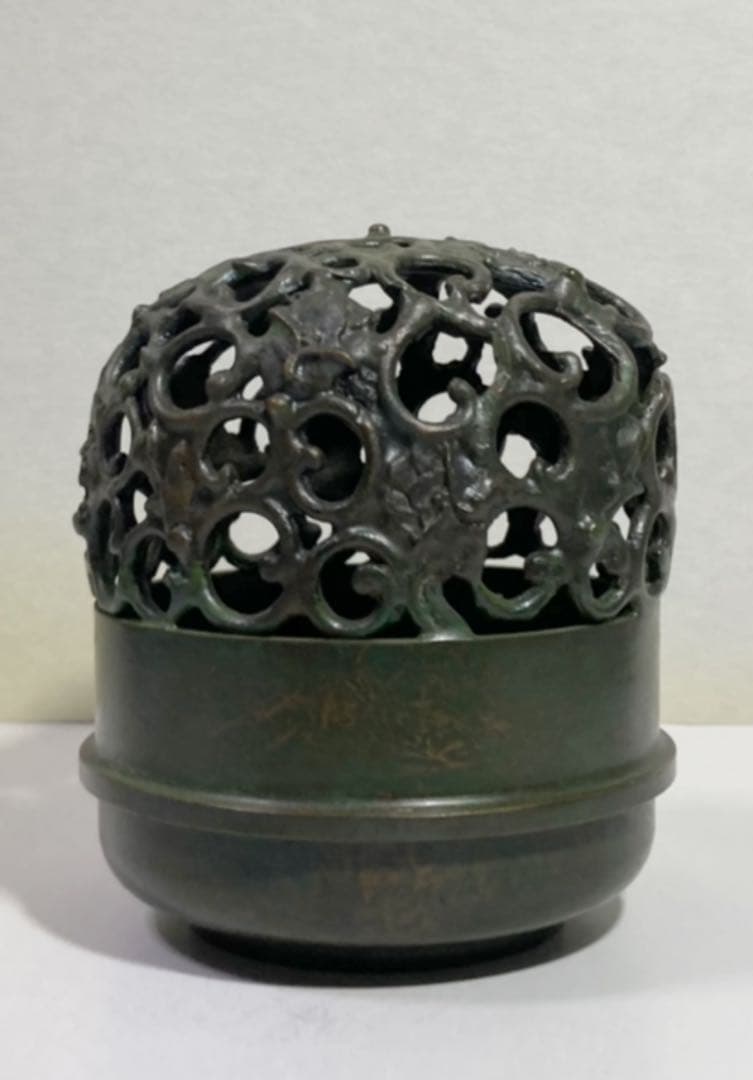 香炉　鉄器　金属製　置物　床間　詳細不明