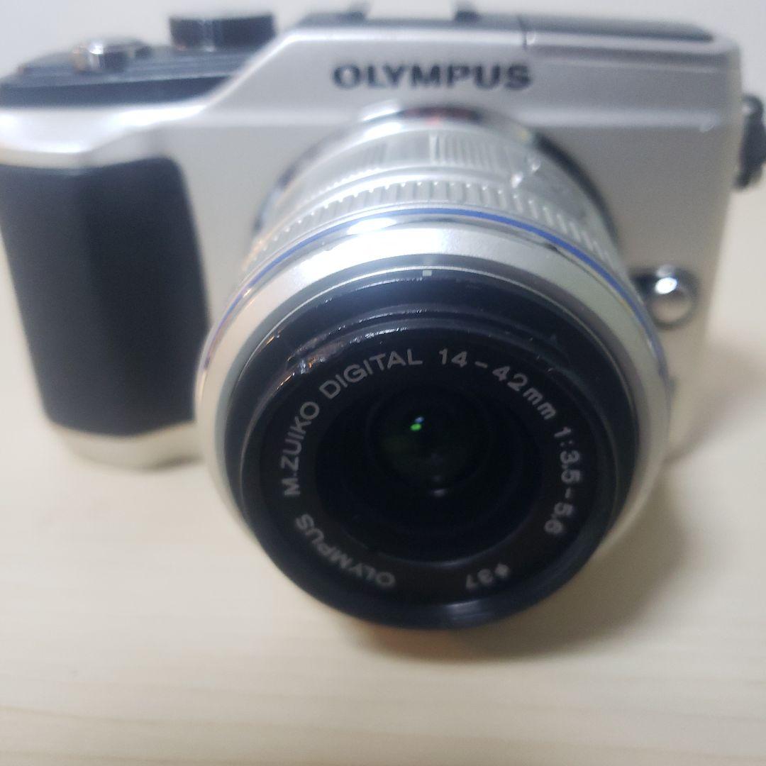 OLYMPUS E-PL2 ミラーレス一眼 シルバー 14~24mmレンズセット