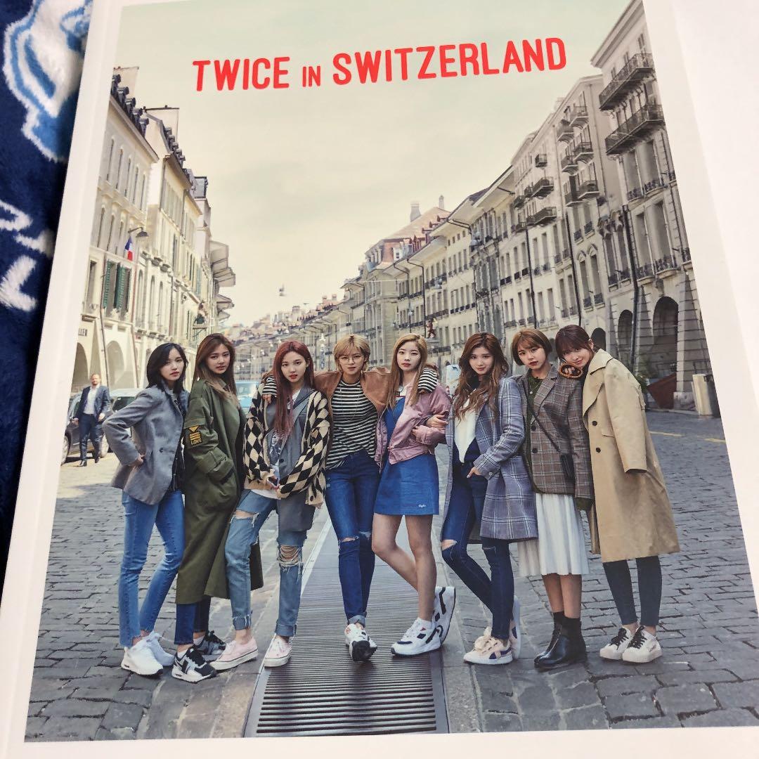TWICEの写真集