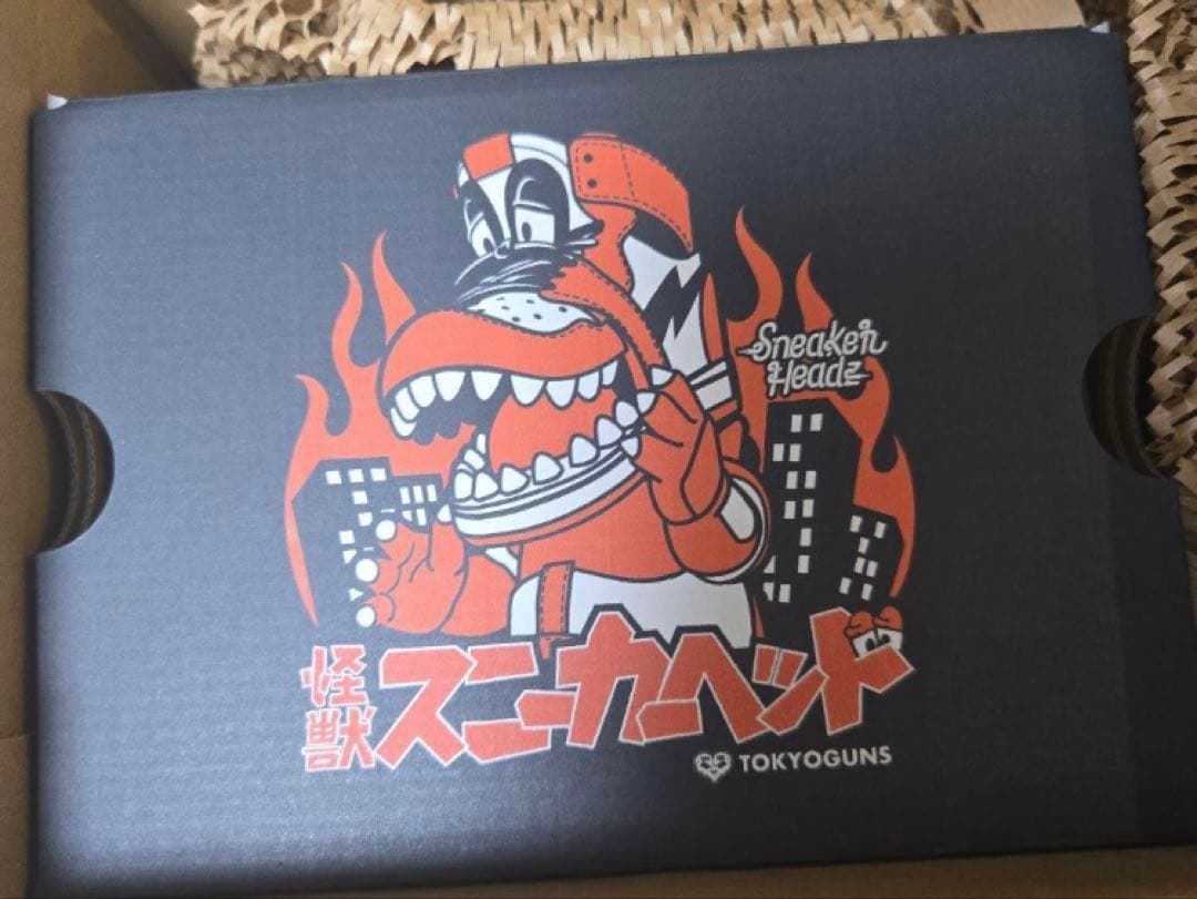 ツ*サ様 TOKYOGUNS　怪獣スニーカーヘッド　激レアブレッドカラー16.5