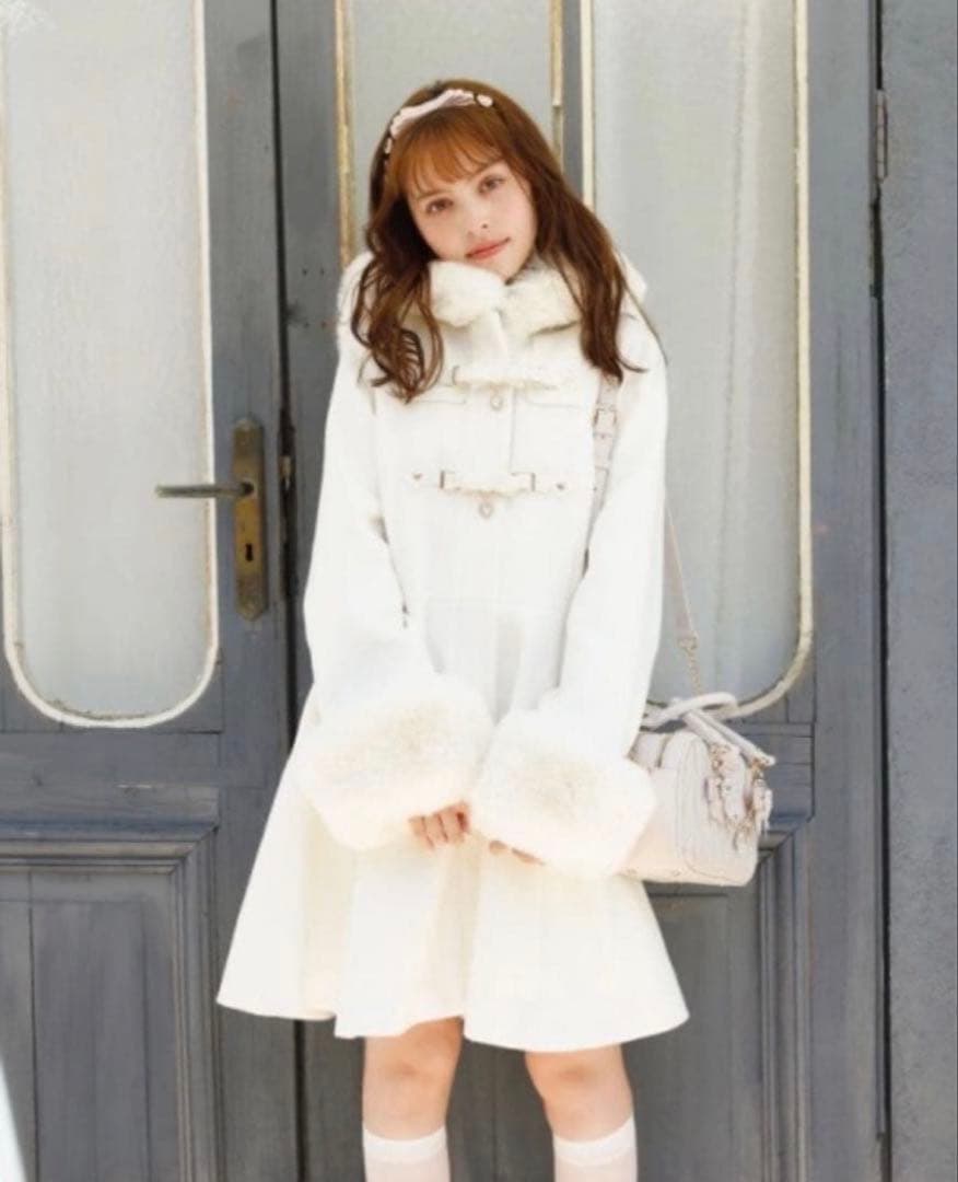 LIZLISA リズリサ リボンベルト フードコート ホワイト