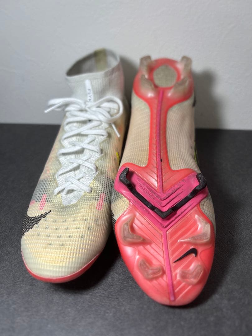 Nike マーキュリアルヴェイパー14 FG