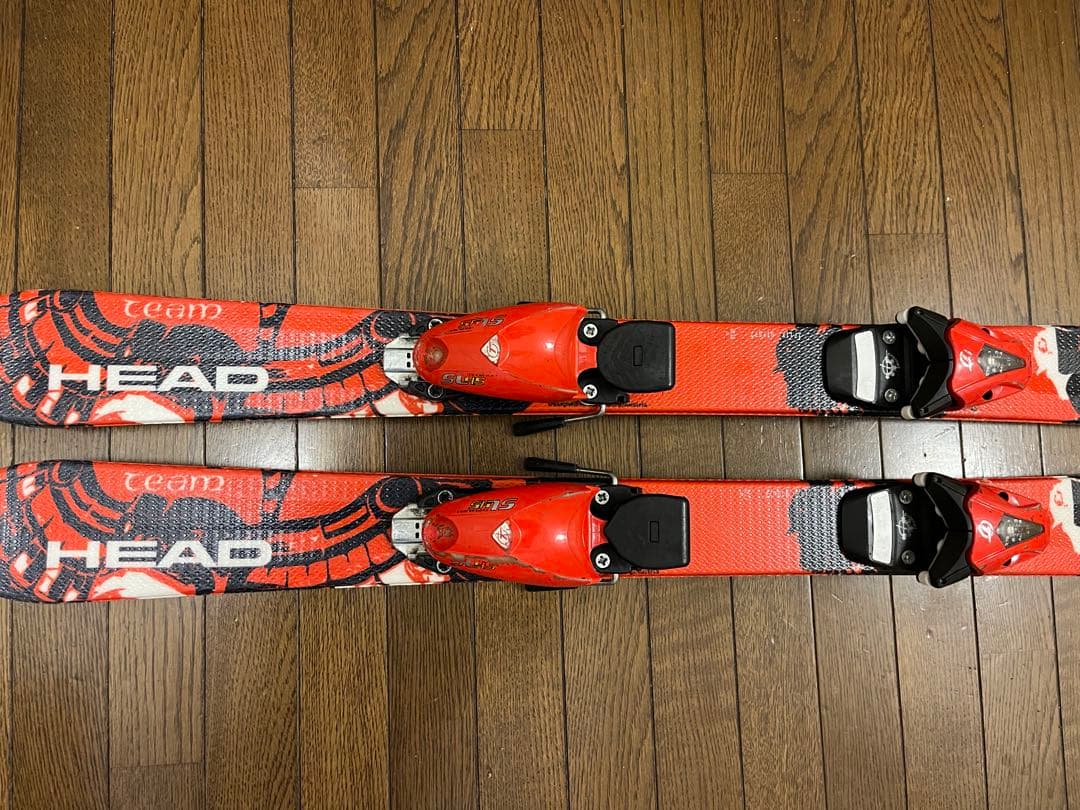 HEAD スキー板 赤色　117センチ　ストック•ブーツ付