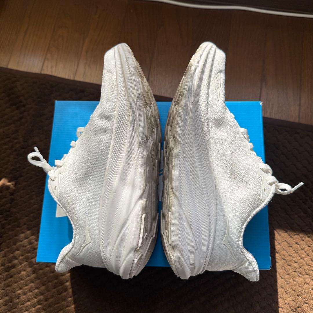 HOKA クリフトン9 ホワイト 26センチ