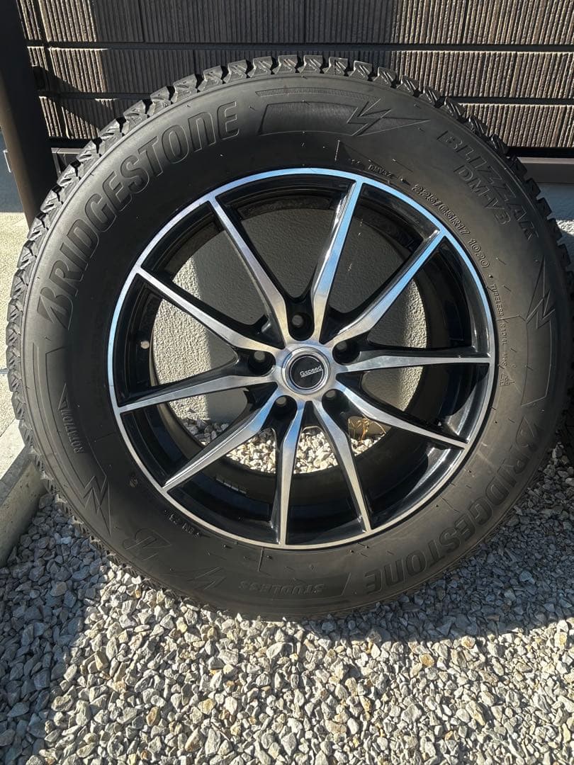 225/65R17 ハリアー、エクストレイル等　スタッドレスタイヤホイールセット