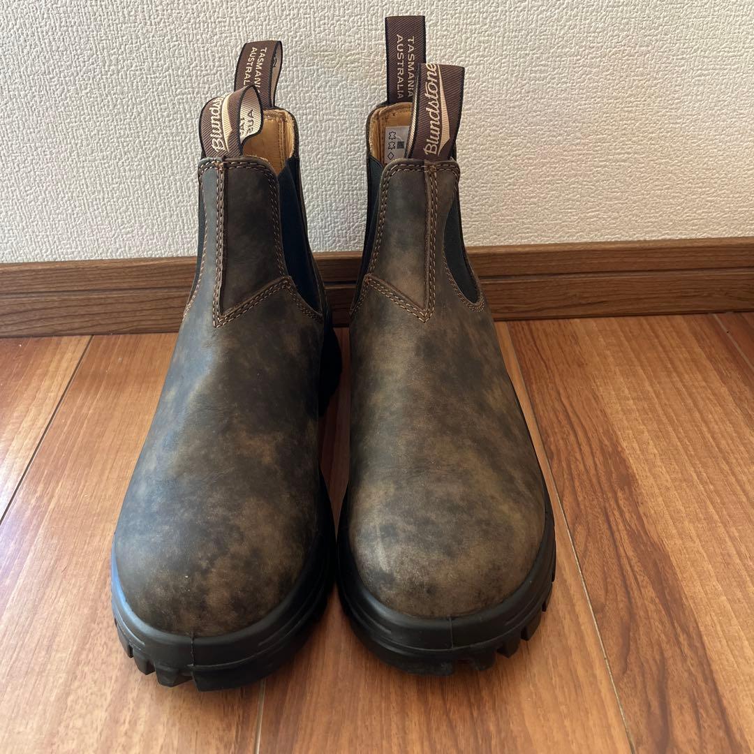 Blundstone ブラウン サイドゴアブーツ