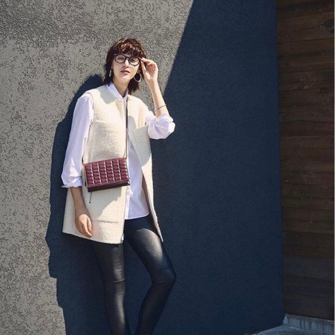 theory セオリー　アイボリー ボア風 ジップアップベスト　ジレ S 9号