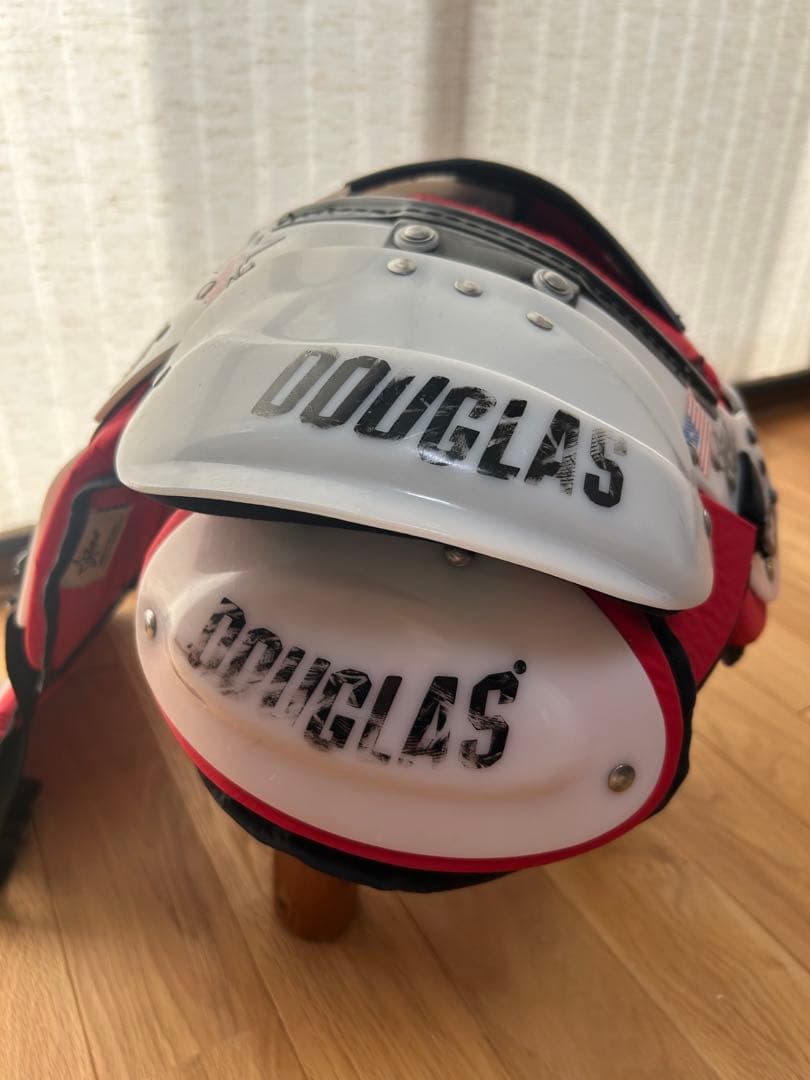 Douglas ショルダーパッド　＋　バックプレート