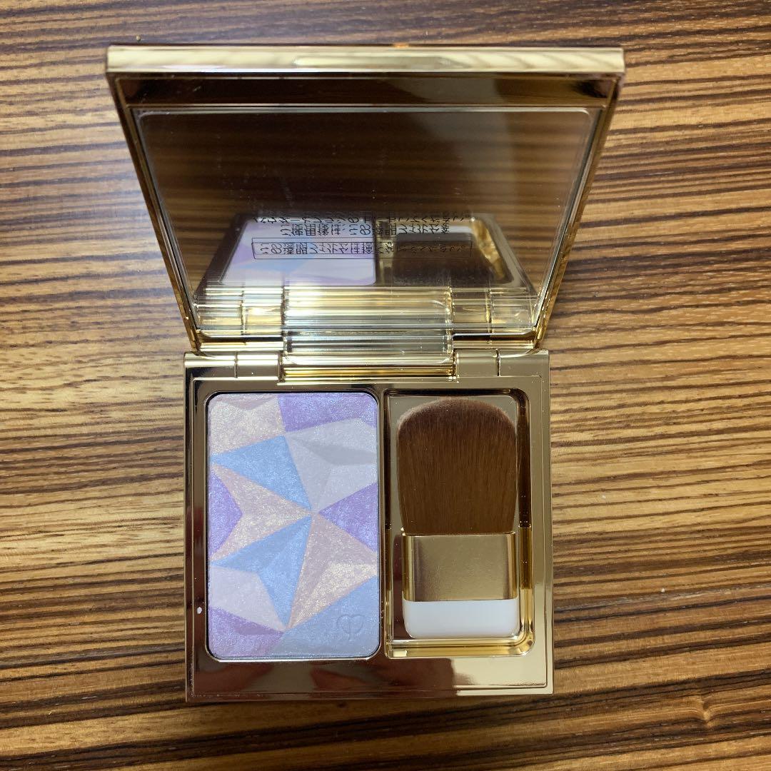 クレドポーボーテ