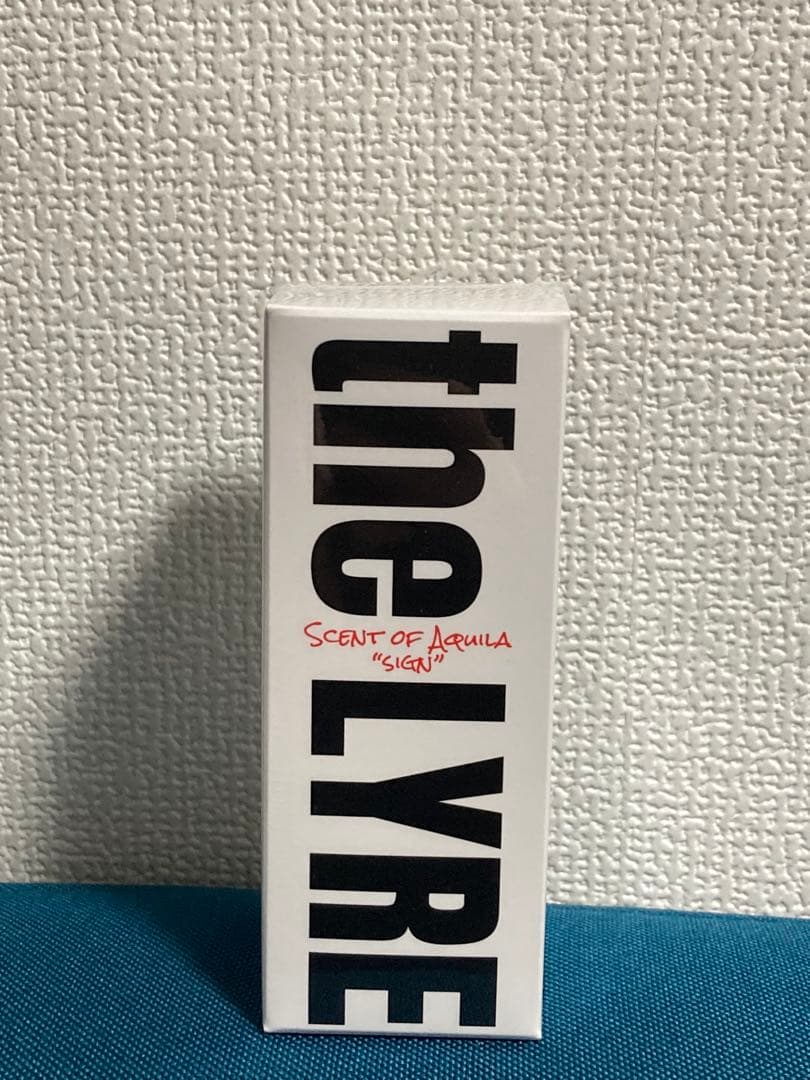 vistlip 智 the LYRE Scent of Arquila SIGN