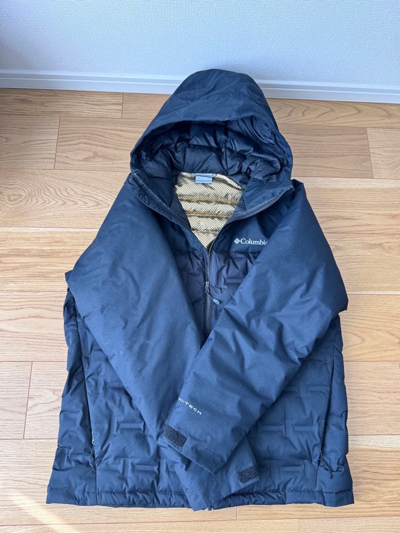 Columbia 防水ブラックダウンジャケット