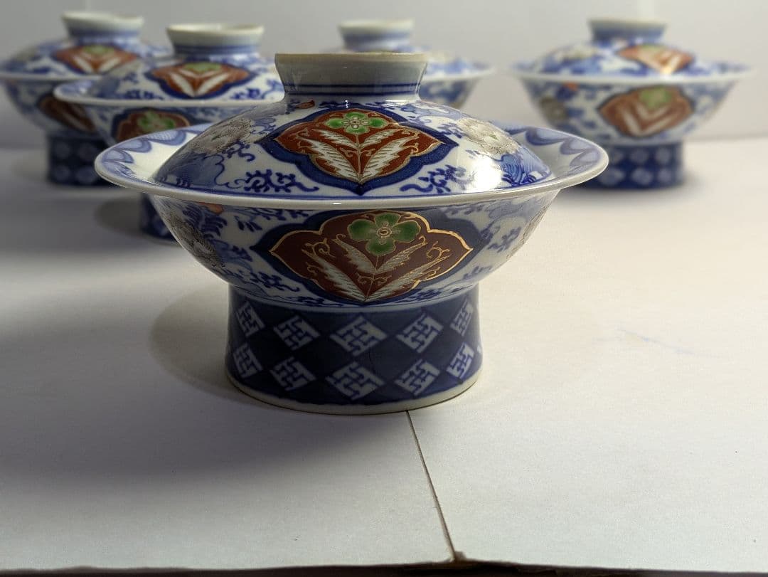 古伊万里、『染錦草花紋蓋物』、6客、銘「吉祥」有、箱無