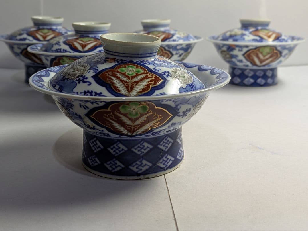 古伊万里、『染錦草花紋蓋物』、6客、銘「吉祥」有、箱無