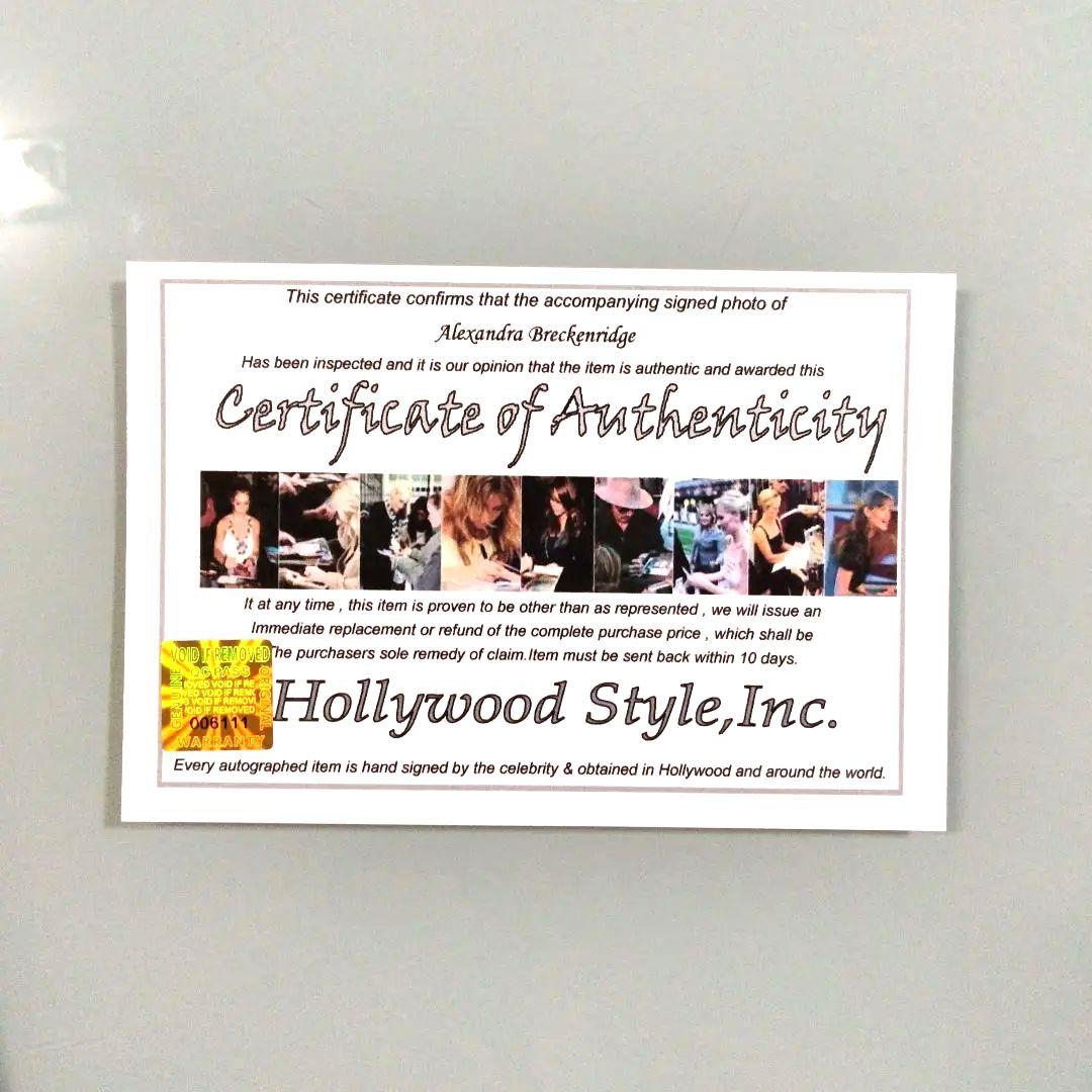 アレクサンドラ・ブレッケンリッジ直筆サイン入り写真…アメリカンホラーストーリー