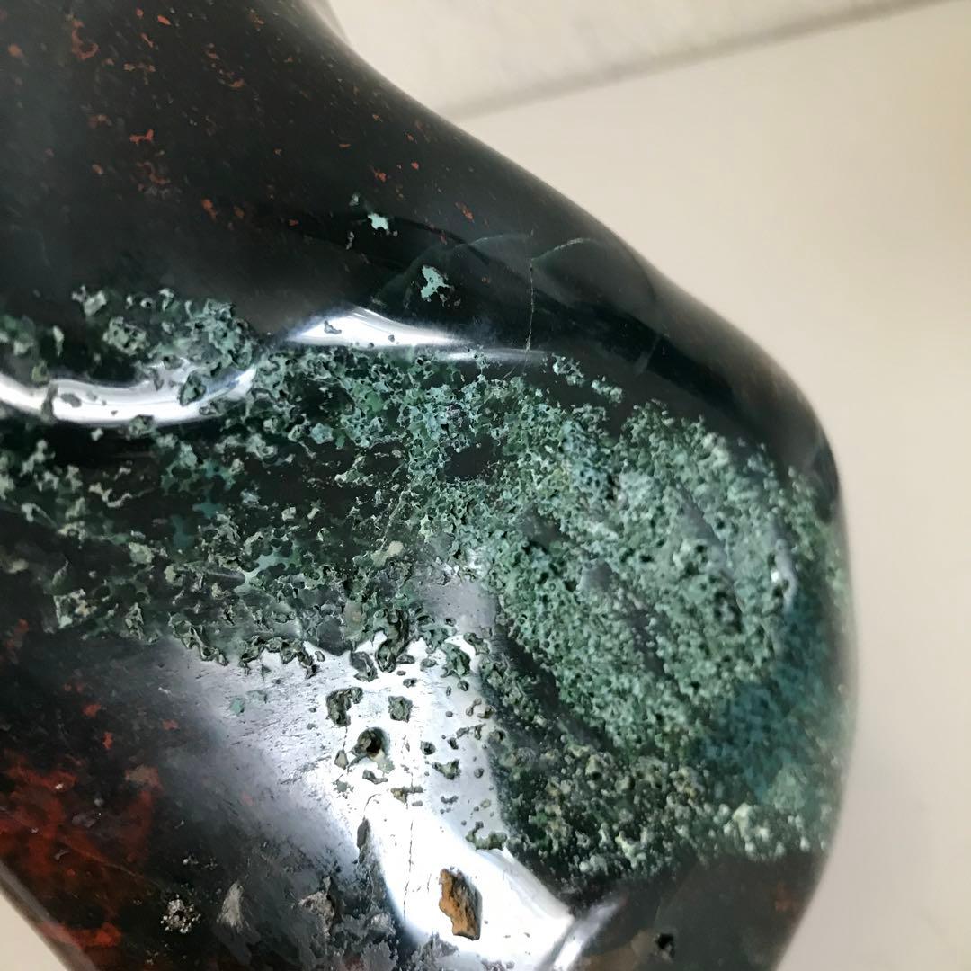 鑑賞石　石台つき　ブラッドストーン