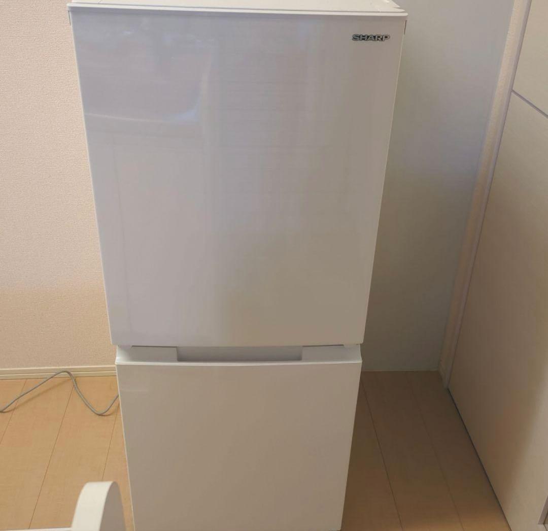 【2022年製】SHARP 冷蔵庫 152L 一人暮らしサイズ