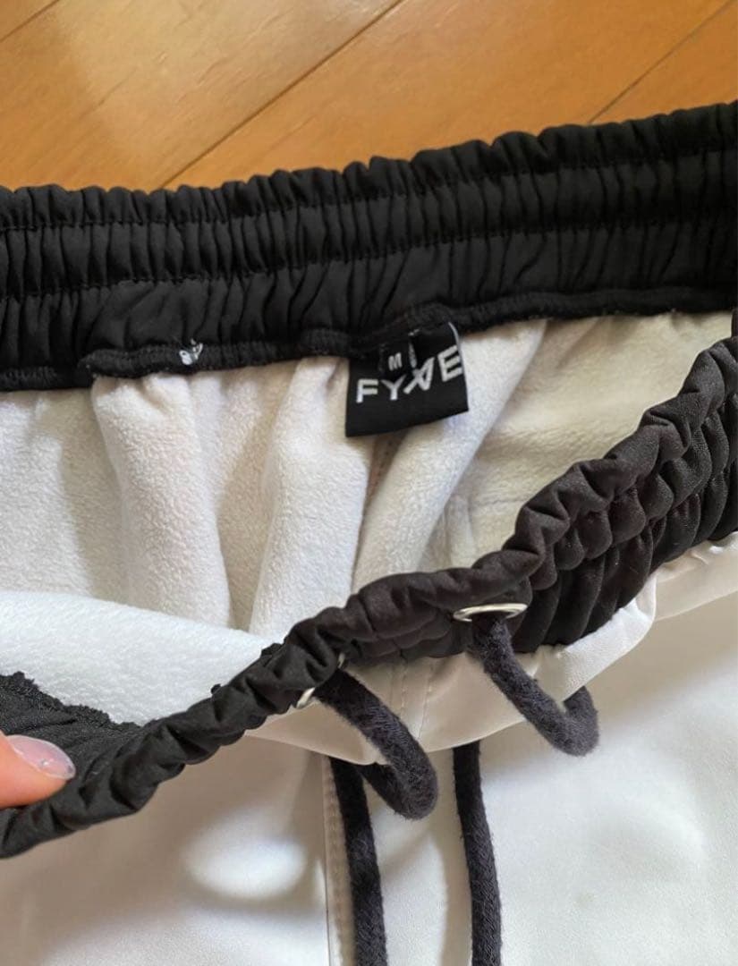 FYVE ファイブスノーボードウェア Mサイズ ユニセックス　男女兼用