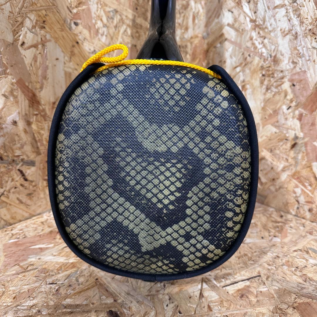 【美品】沖縄三線 ソフトケース付き 弦楽器 和楽器