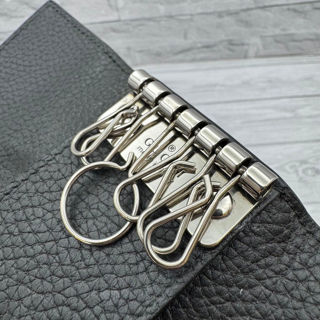 【美品】GUCCI　キーケース　6連 ロゴ　レザー　ブラック