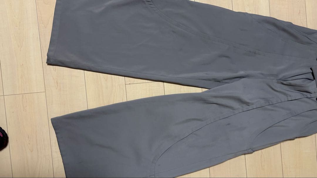 メルカリ最安値GOAT ESSENCE TUCK WIDE PANTS サイズ3