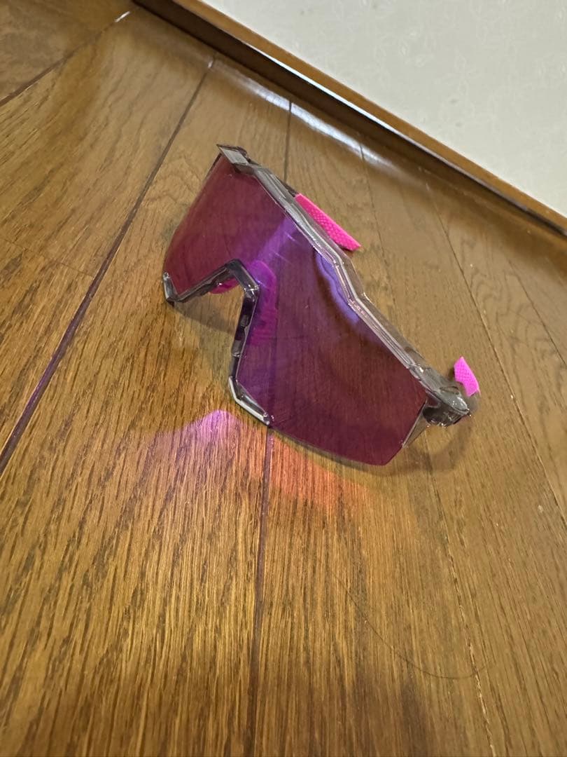 スポーツ用サングラス クリアフレーム ピンクレンズ　100%