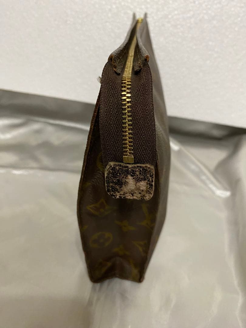 ルイビトン　サイドバッグ