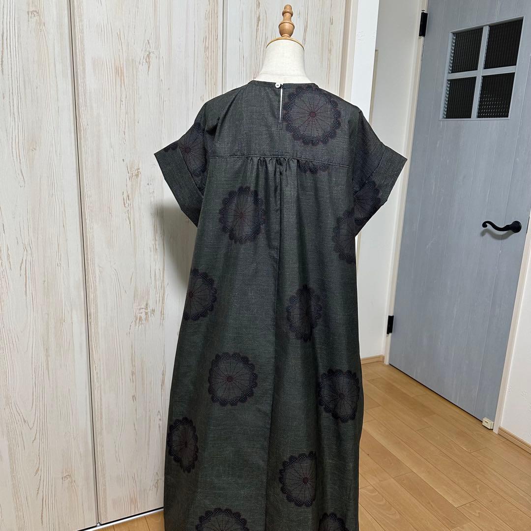 着物リメイク 大島紬(7マルキ)からピンタックのゆったりワンピース