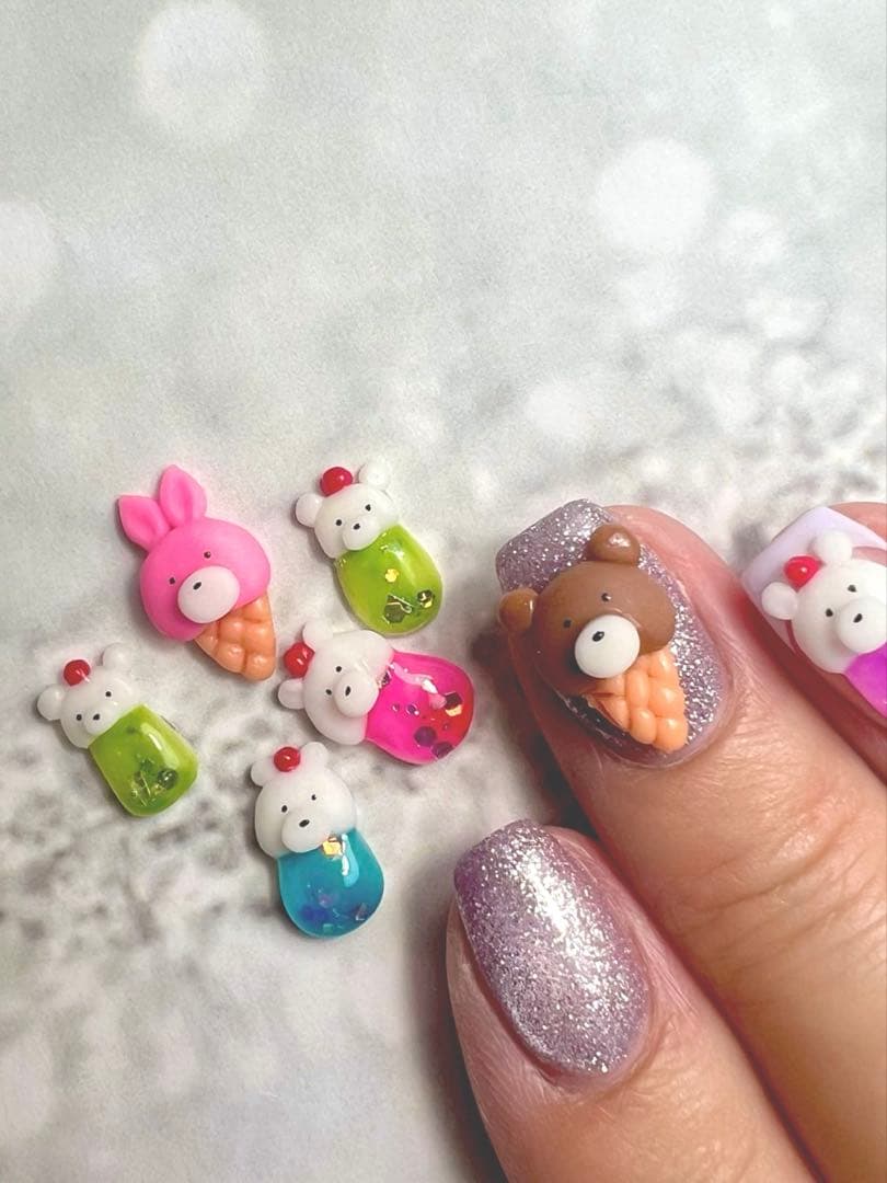 ネイルパーツオーダー受付中