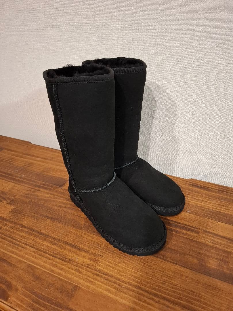 UGG ムートンブーツ 24cm 試着のみ 極美品 未使用級 箱なし ブラック