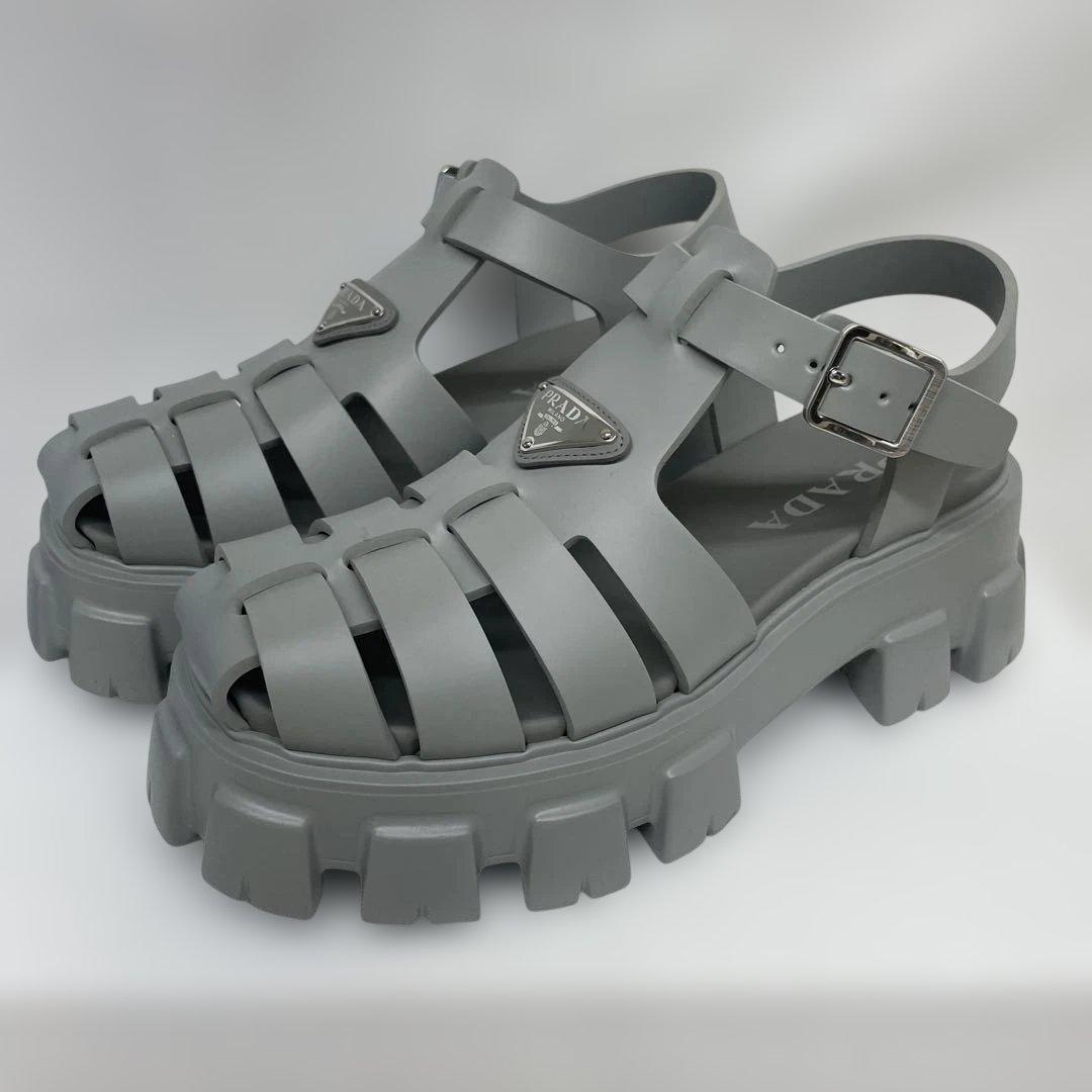 PRADA モノリス　ラバーサンダル　グレー　6