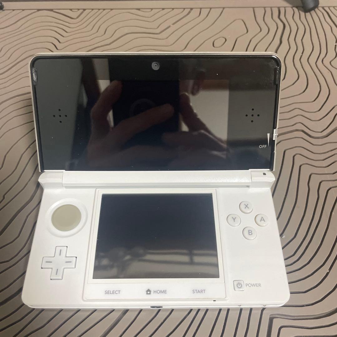 美品　ニンテンドー3DS モンスターハンター 3(トライ) G スペシャルパック