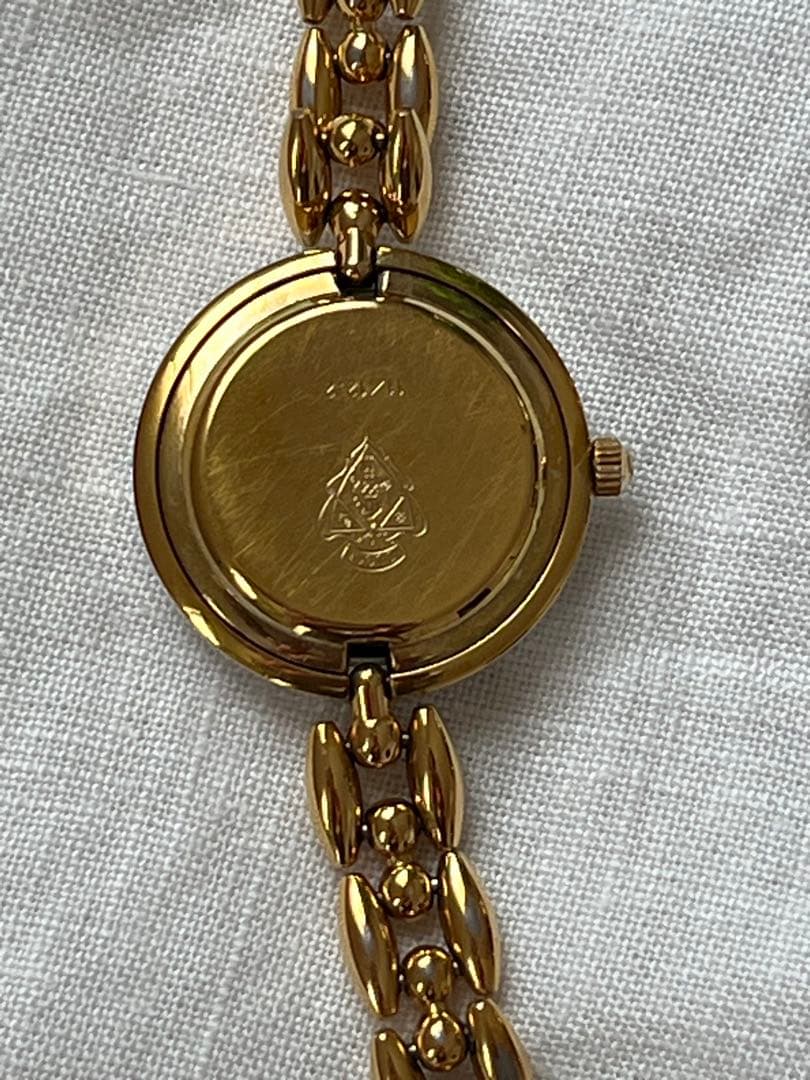 Gucci ゴールド 時計 交換リング付き