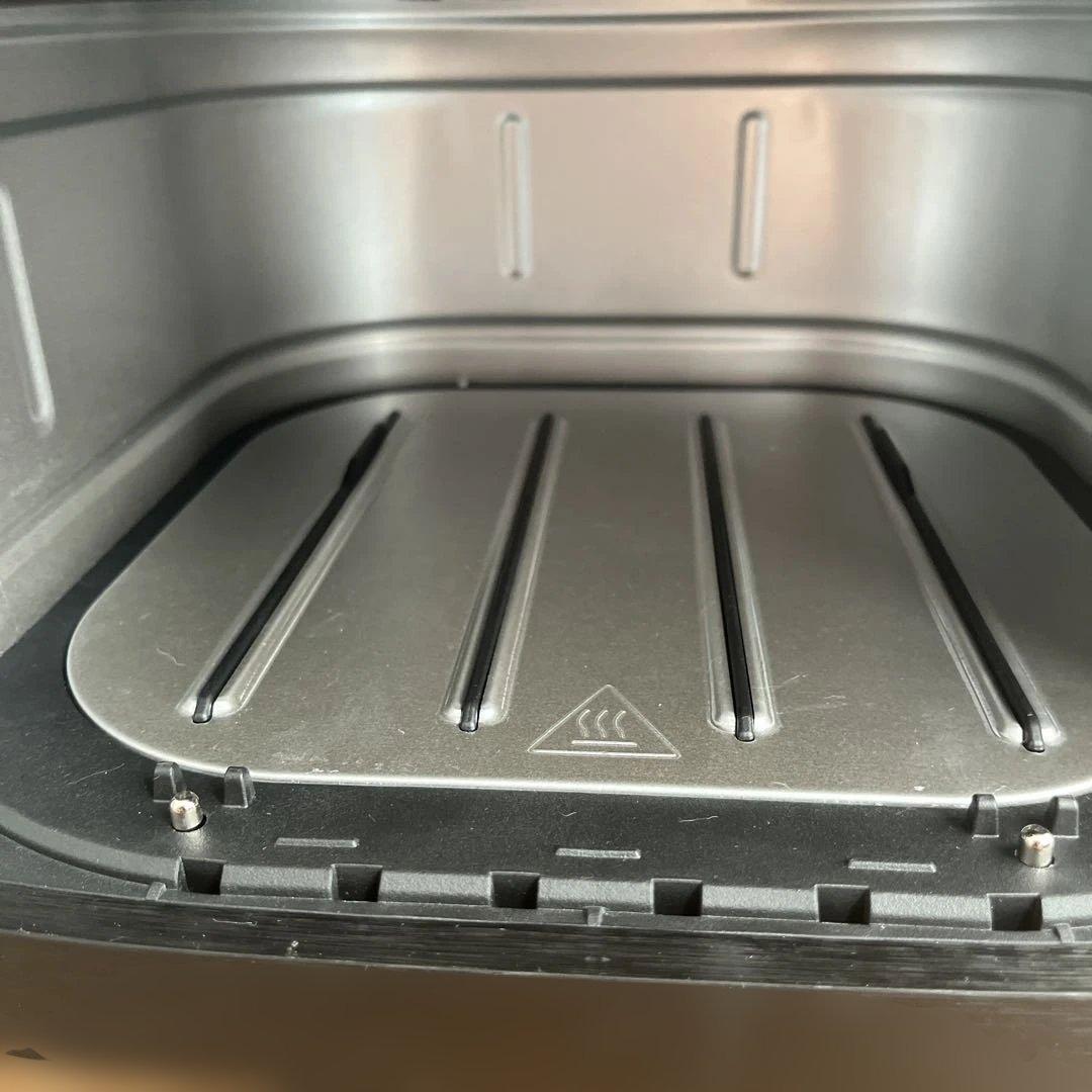 COSORI ノンフライヤー 3.5リットル本体と付属品