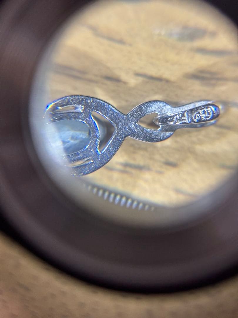 k18（750）ブラックオパール ペンダントトップ