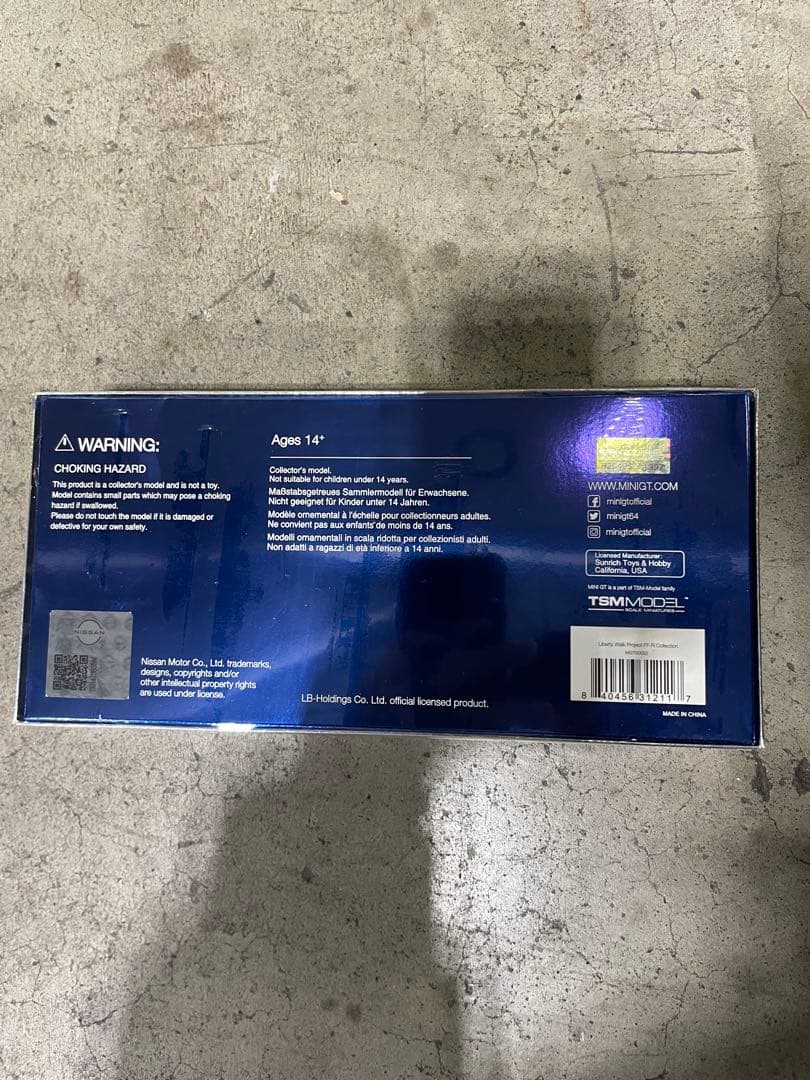 リバティウォーク　東京オートサロン　liberty walk