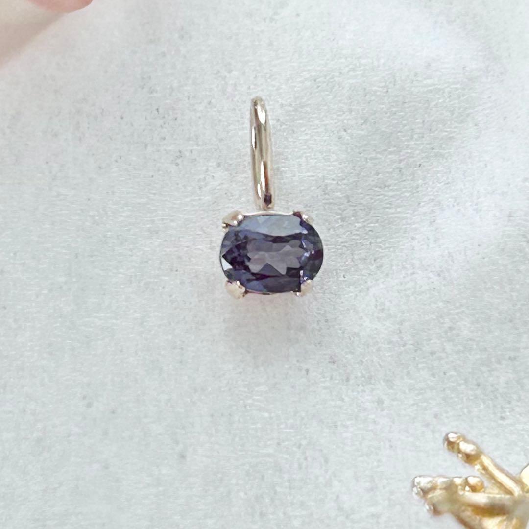 ベキリーブルーガーネットのK10ペンダントトップ ソーティング付き♪