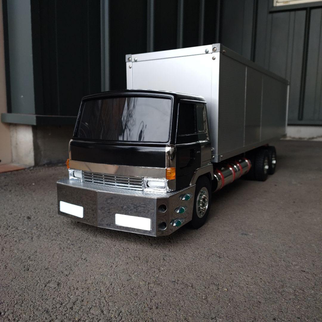 タイヤ1/14トレーラー改造デコトラ単車製作途中