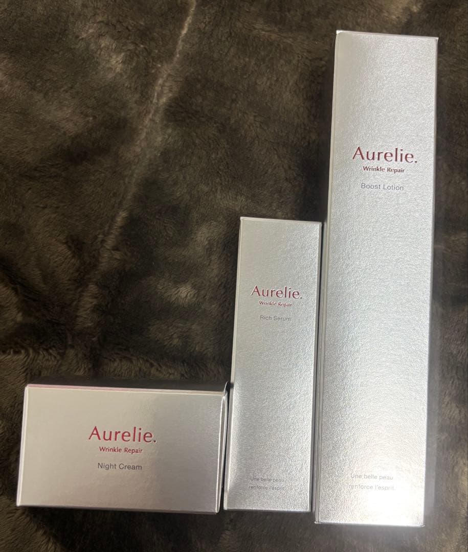 Aurelie ローション、セラム、ナイトクリームセット