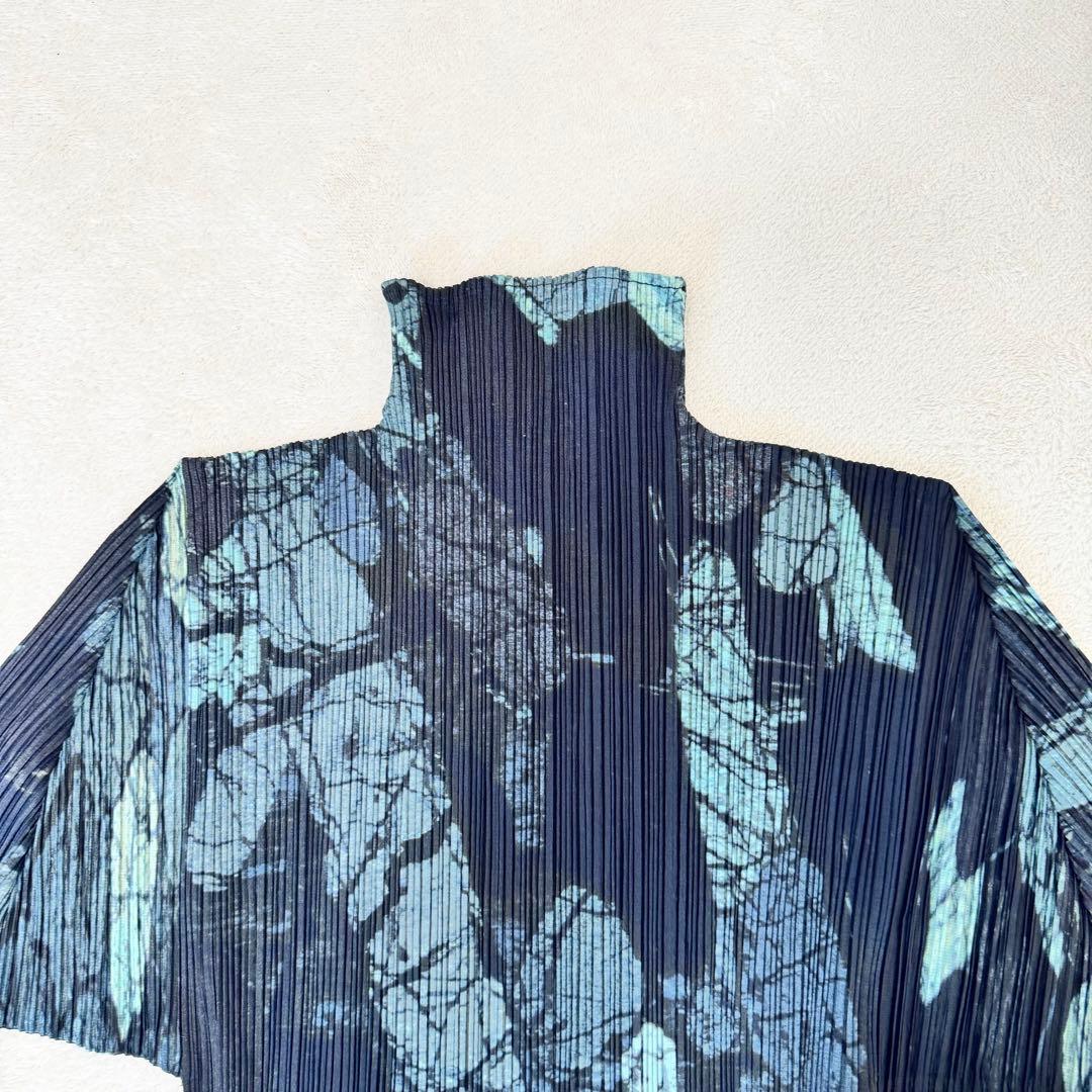 極美品✨PLEATS PLEASE プリーツ　総柄　長袖　ハイネック　チュニック