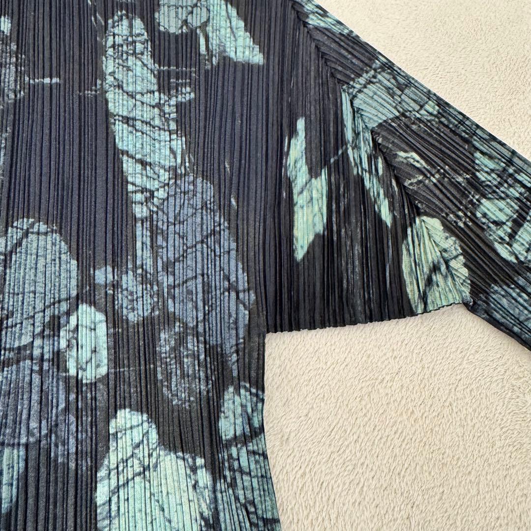 極美品✨PLEATS PLEASE プリーツ　総柄　長袖　ハイネック　チュニック