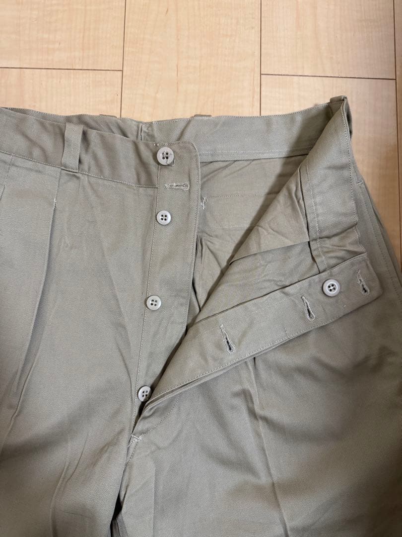 【デッドストック】フランス軍 M52 後期 チノパン カーキ　24 59年製