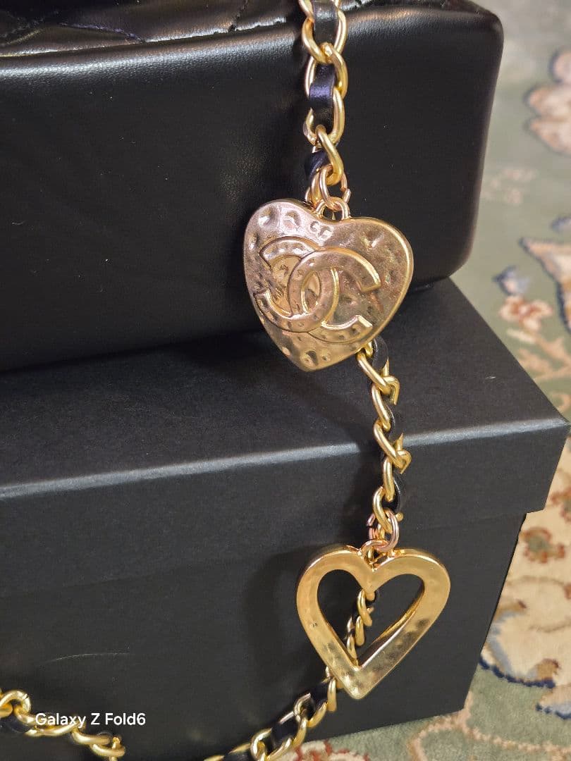 Chanel シャネル ビューティー ノベルティ ハートチャーム チェーン