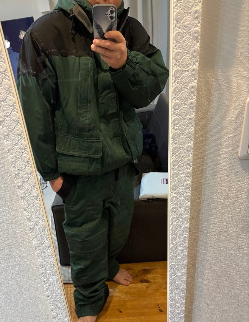 ETIREL エティレル　スノーボード　スキーウェア　セットアップ　グリーン　黒