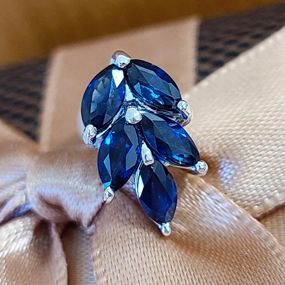視線を奪う！計1.1ct 天然サファイア リーフ プラチナ 片耳 ピアス 鑑別
